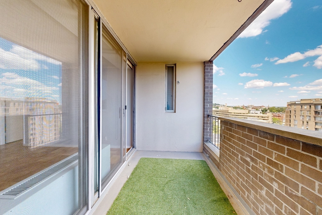 77 Pond Avenue, Unit 1207 Brookline, MA 02445 - Photo 16 of 33