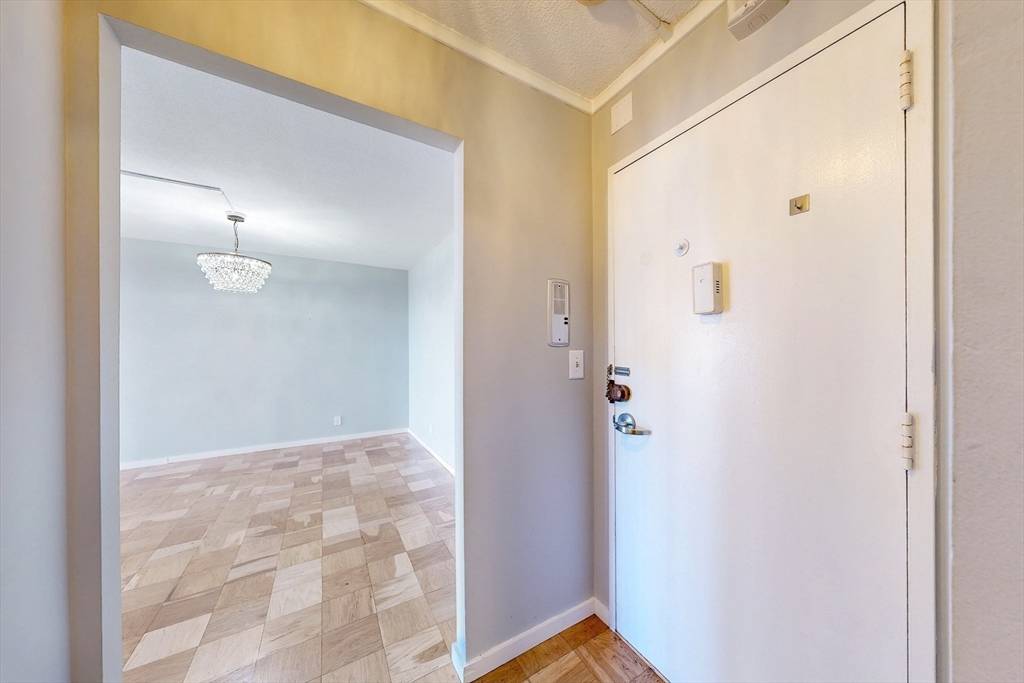 77 Pond Avenue, Unit 1207 Brookline, MA 02445 - Photo 25 of 33