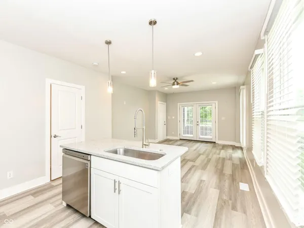 $1,600 | 2645 North College Avenue, Unit A, Indianapolis, IN 46205