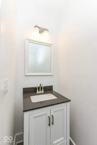 $1,600 | 2645 North College Avenue, Unit A, Indianapolis, IN 46205