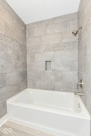 $1,600 | 2645 North College Avenue, Unit A, Indianapolis, IN 46205