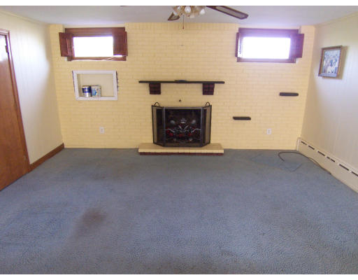 119 Burroughs Road Braintree, MA 02184 - Photo 5 of 18 Gallery Image 5