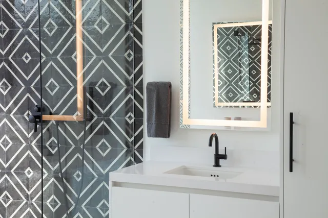 $1,975,000 | 851 Northeast 1st Avenue, Unit 812, Miami, FL 33132