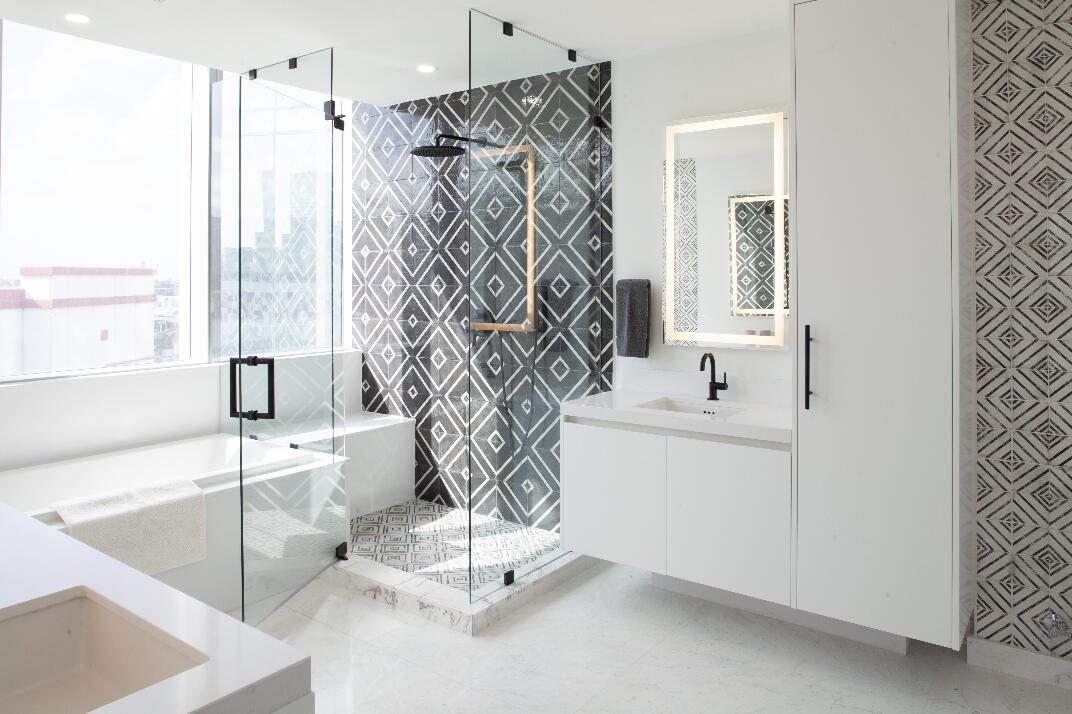 851 Northeast 1st Avenue, Unit 812 Miami, FL 33132 - Photo 35 of 84 851 NE 1st Avenue 812 Miami