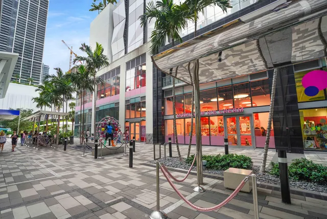 $1,975,000 | 851 Northeast 1st Avenue, Unit 812, Miami, FL 33132