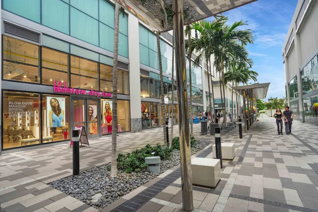 $1,975,000 | 851 Northeast 1st Avenue, Unit 812, Miami, FL 33132