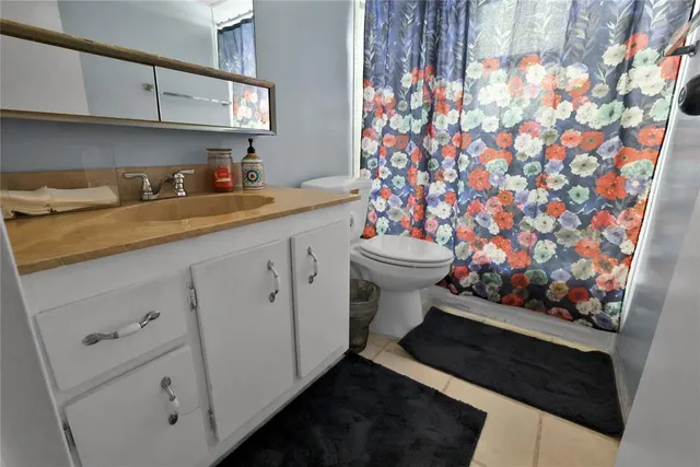 $120,000 | Lauderdale Lakes East Gate, Lauderdale Lakes, FL 33311