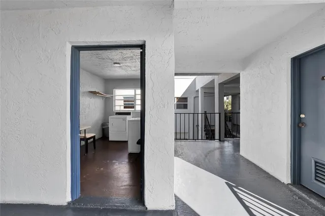 $120,000 | Lauderdale Lakes East Gate, Lauderdale Lakes, FL 33311