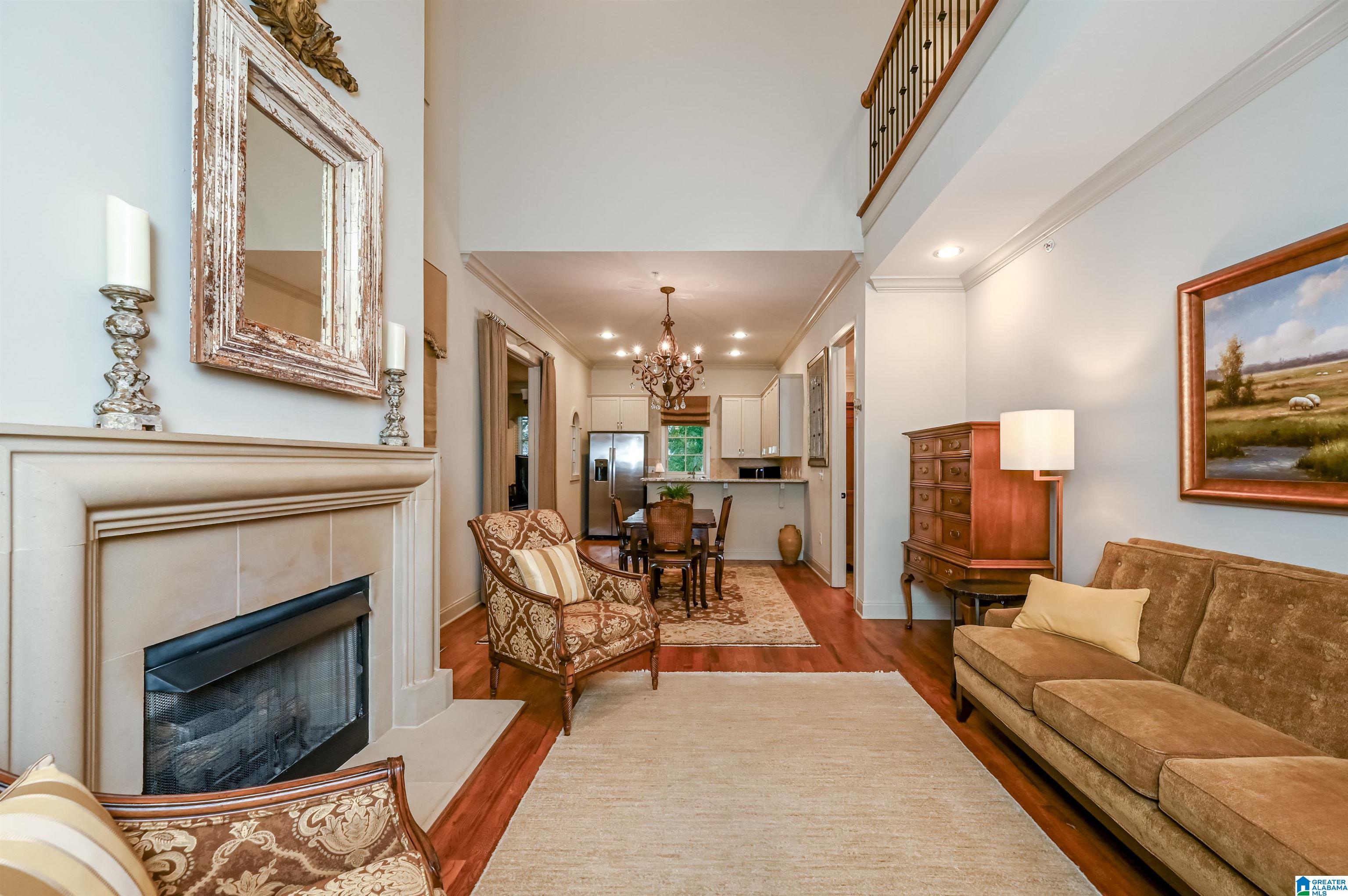 2042 Lancaster Road, Unit 119 Birmingham, AL 35209 - Photo 4 of 33