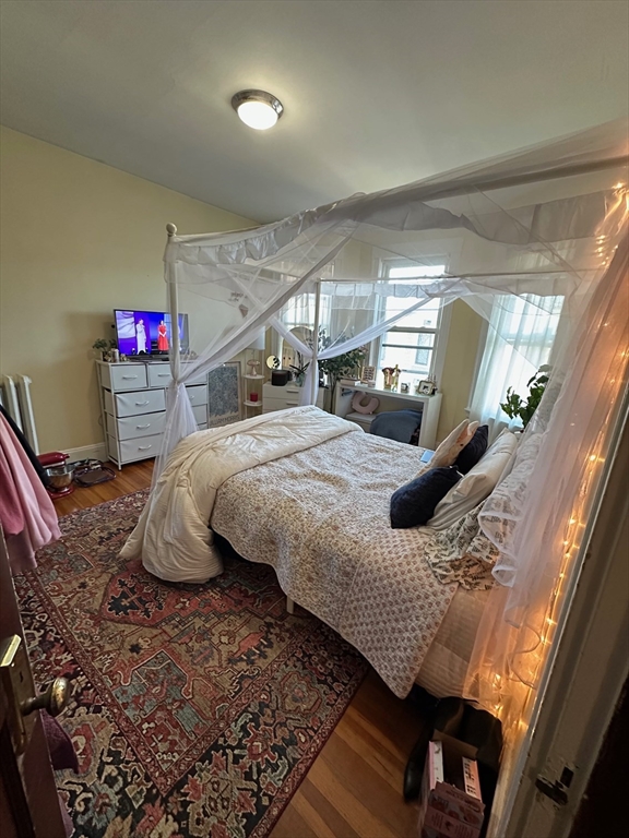 6 Elm Street, Unit 3 Brookline, MA 02445 - Photo 6 of 7