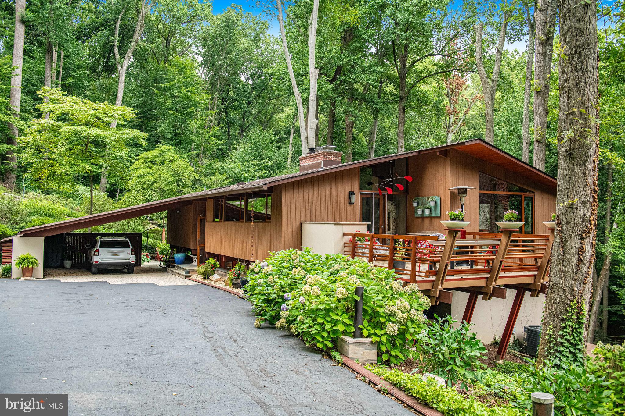 1104 High Country Road Towson, MD 21286 - Photo 3 of 116