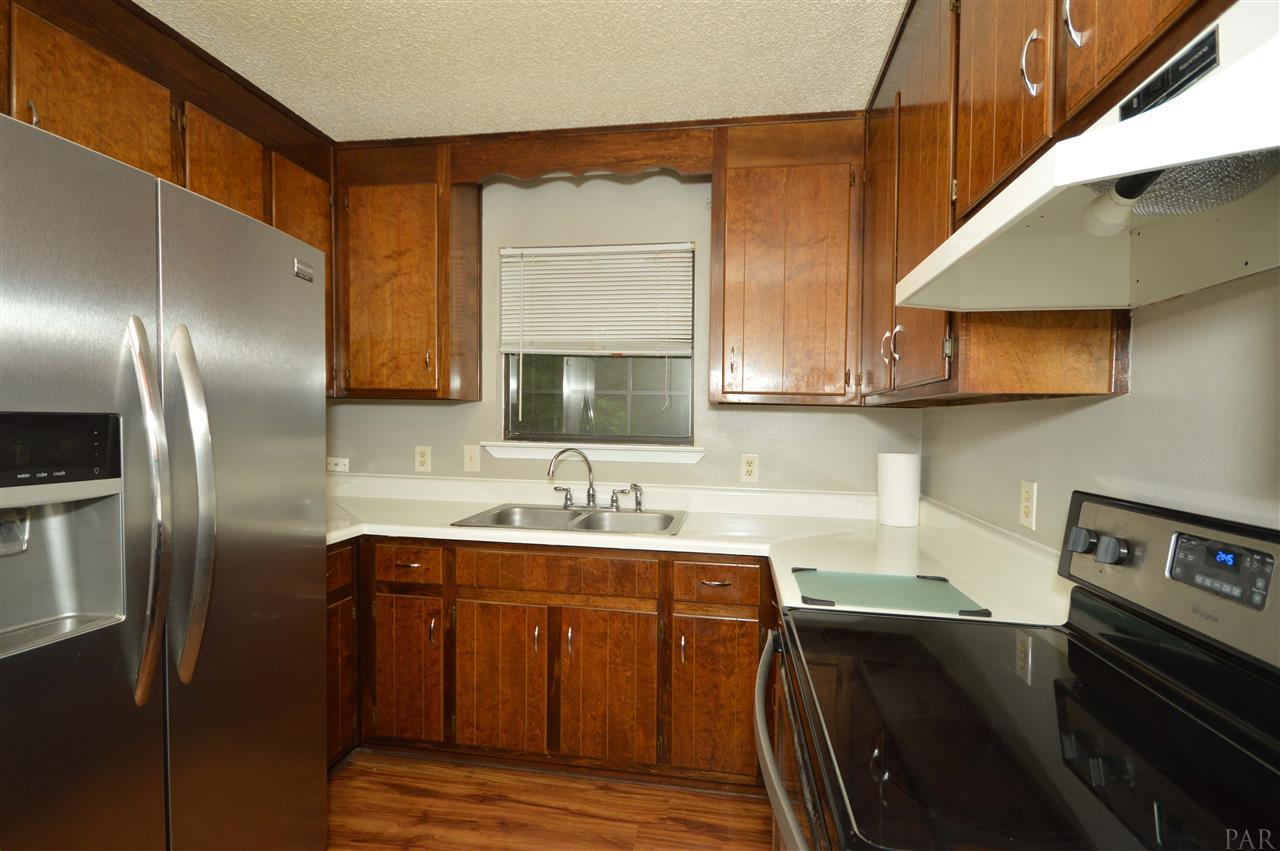 4085 Ward Basin Road Milton, FL 32583 - Photo 11 of 39