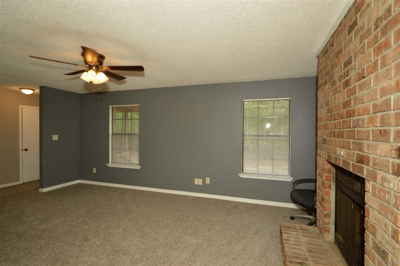 4085 Ward Basin Road Milton, FL 32583 - Photo 7 of 39
