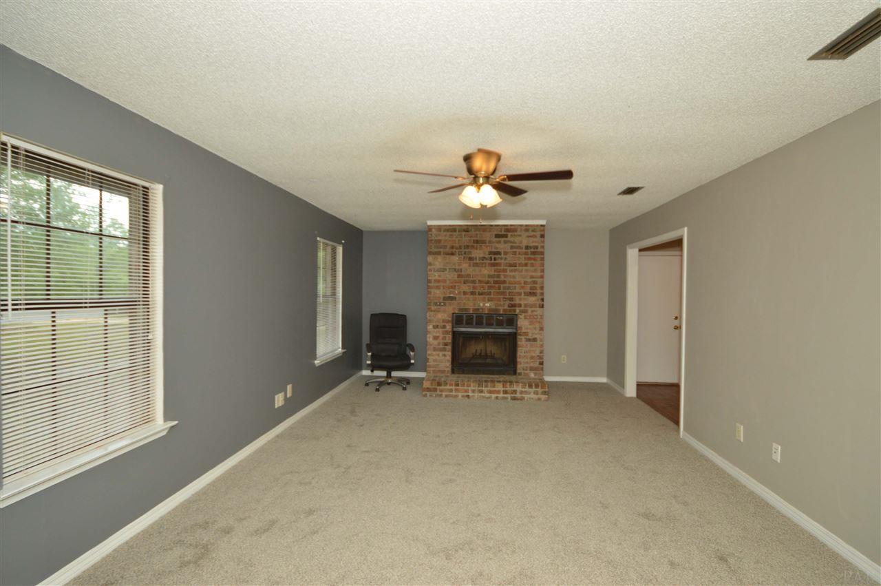 4085 Ward Basin Road Milton, FL 32583 - Photo 8 of 39