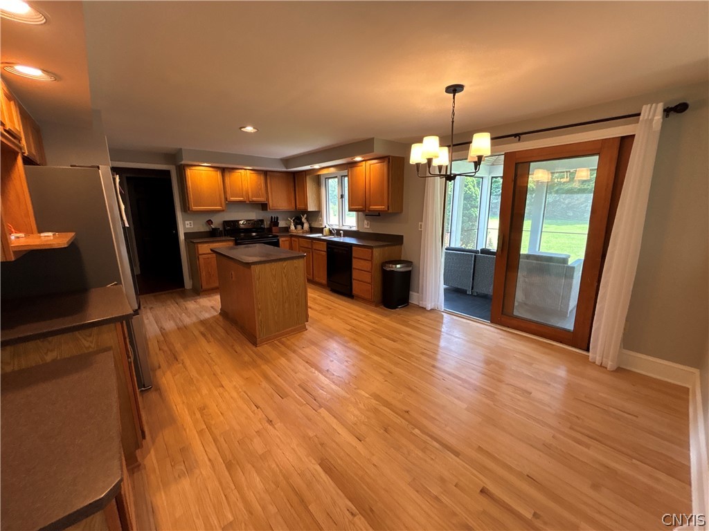 7888 E Ridge Fayetteville, NY 13066 - Photo 14 of 44
