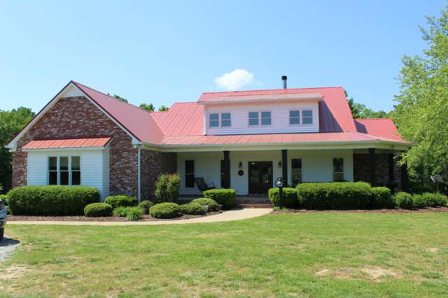 6871 Choctaw Road College Grove, TN 37046 - Photo 2 of 20 Total privacy in Williamson County. Home and 17.55 acres is located in the up and coming community of Bethesda. Just 20 minutes to Franklin, 15 to Spring Hill, 25 to Murfreesboro, 40 minutes to Nashville.