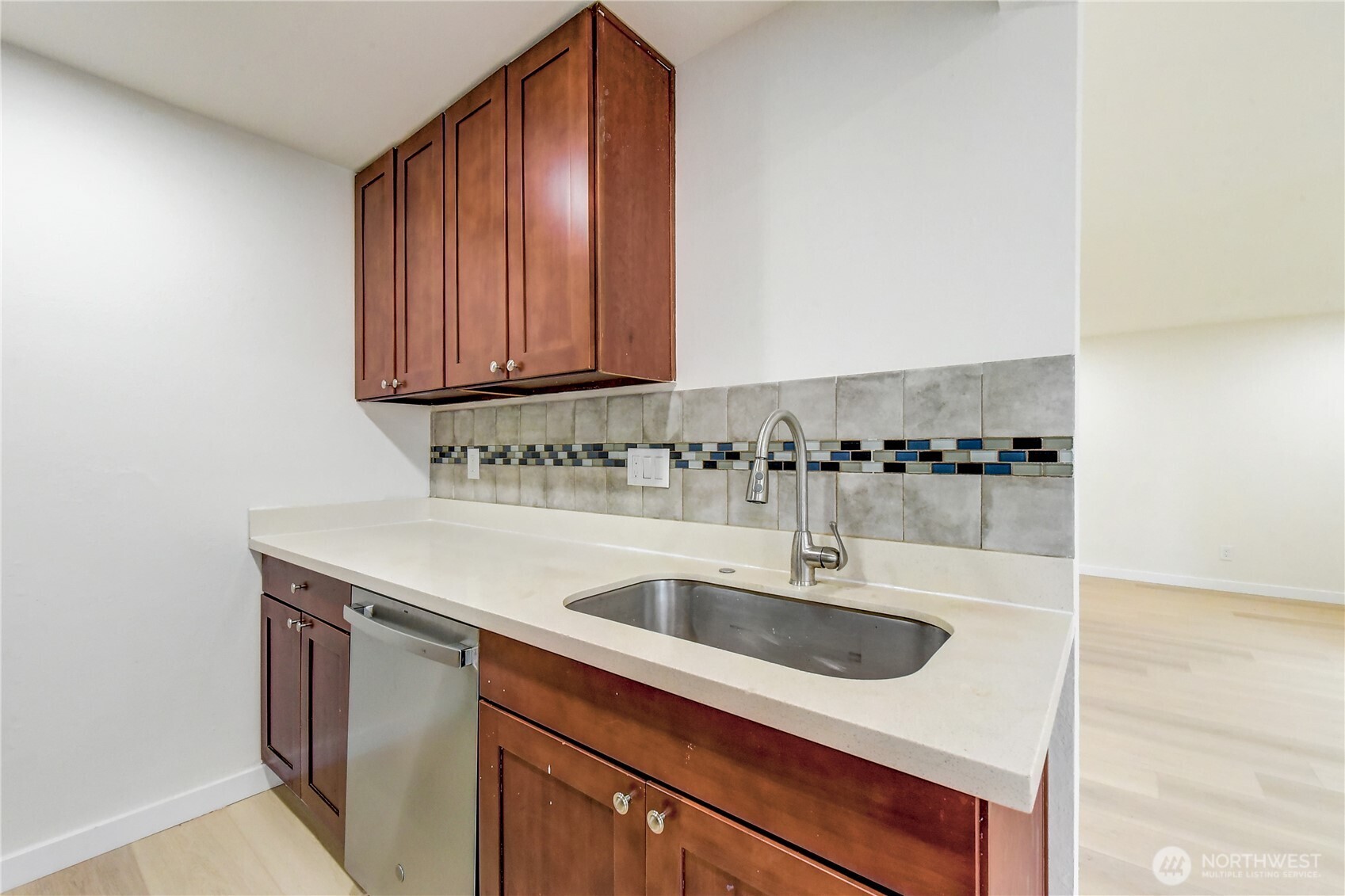 1601 Maple Lane, Unit B5 Kent, WA 98030 - Photo 10 of 22
