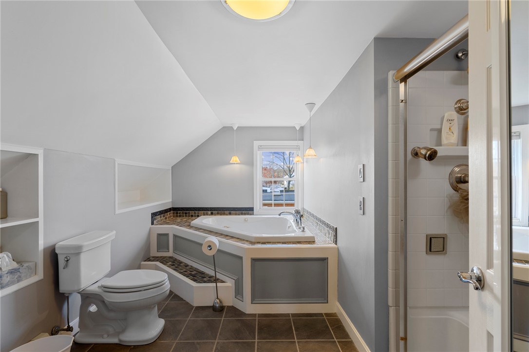 57 Metropolitan Road Providence, RI 02908 - Photo 20 of 28 Gallery Image 20