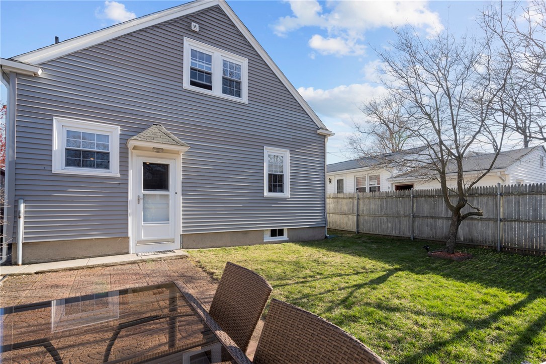 57 Metropolitan Road Providence, RI 02908 - Photo 25 of 28 Gallery Image 25