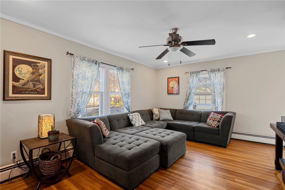 57 Metropolitan Road Providence, RI 02908 - Photo 6 of 28 Gallery Image 6