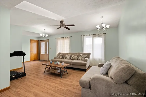 $424,900 | 5750 Shewmaker Lane Southeast, Elizabeth, IN 47117