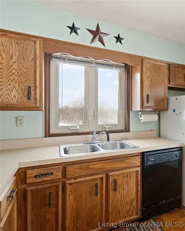 $424,900 | 5750 Shewmaker Lane Southeast, Elizabeth, IN 47117