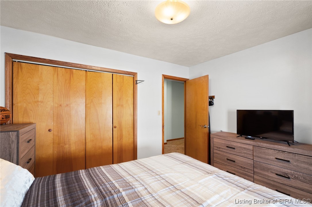 5750 Shewmaker Lane Southeast Elizabeth, IN 47117 - Photo 39 of 53