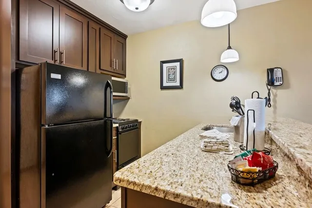 $155,000 | 4940 North Landmark Circle, Unit 3233, Egg Harbor, WI 54209