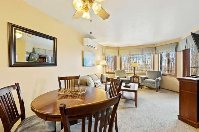 $155,000 | 4940 North Landmark Circle, Unit 3233, Egg Harbor, WI 54209