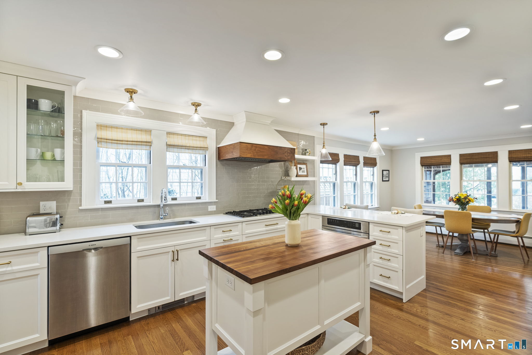 97 Middlebrook Road West Hartford, CT 06119 - Photo 13 of 40