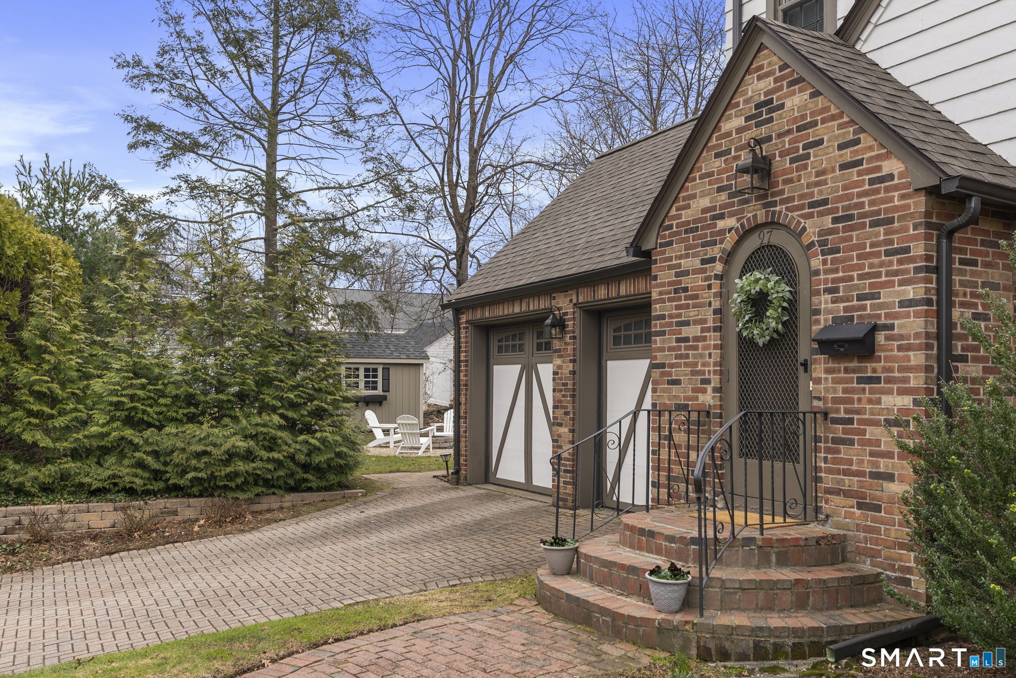 97 Middlebrook Road West Hartford, CT 06119 - Photo 3 of 40