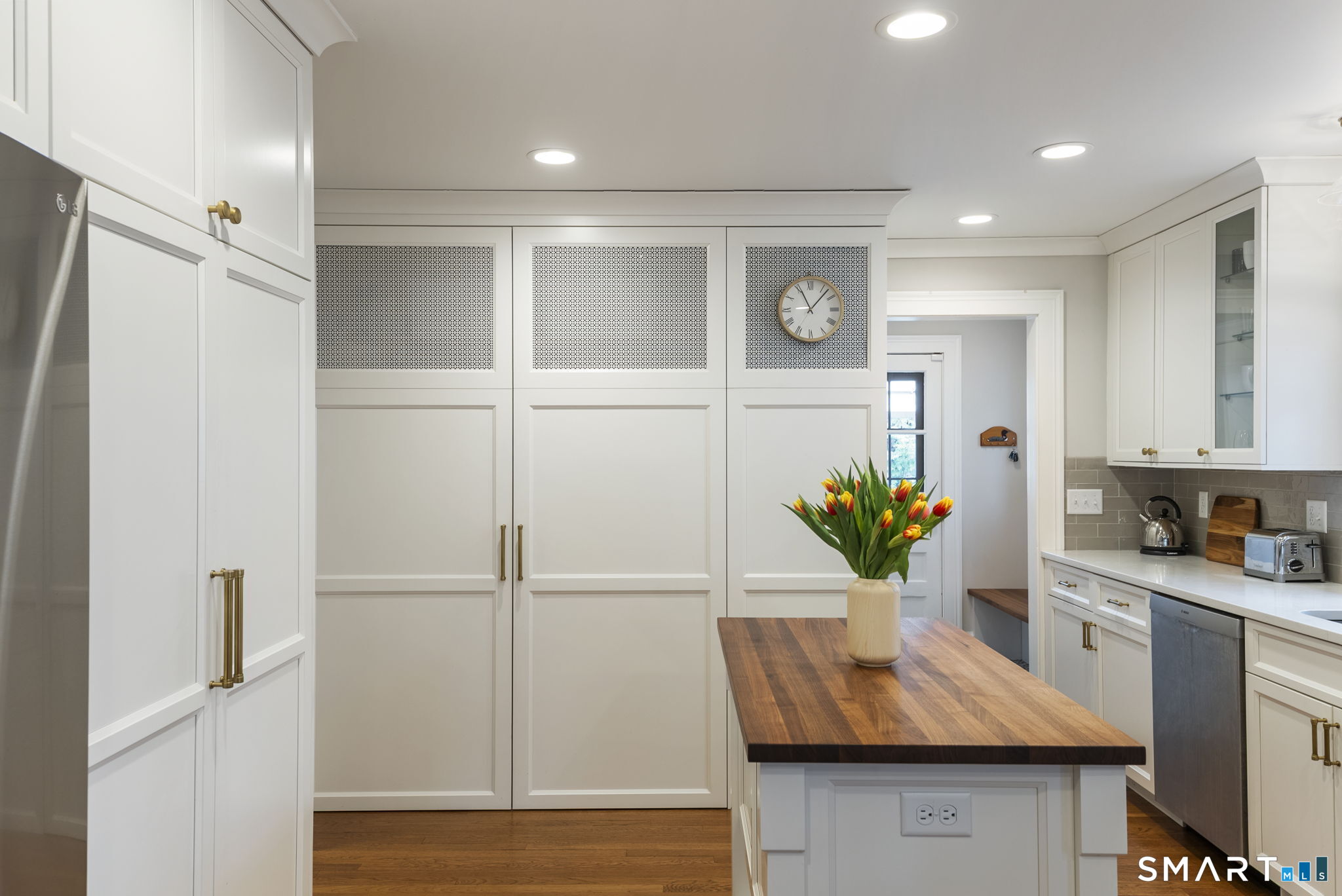 97 Middlebrook Road West Hartford, CT 06119 - Photo 10 of 40