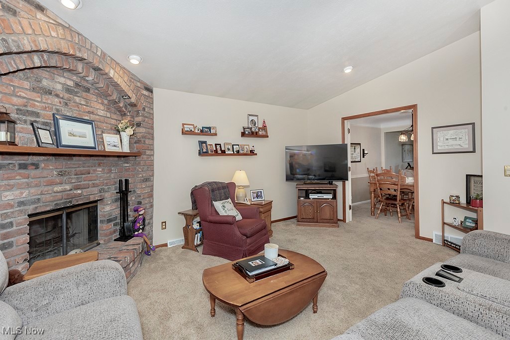 1116 Croyden Road Lyndhurst, OH 44124 - Photo 19 of 50 Gallery Image 19