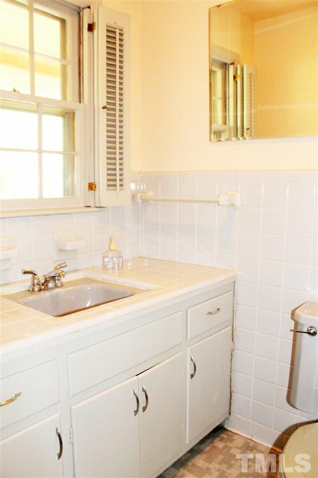 2624 Winton Road Durham, NC 27707 - Photo 18 of 25 Gallery Image 18