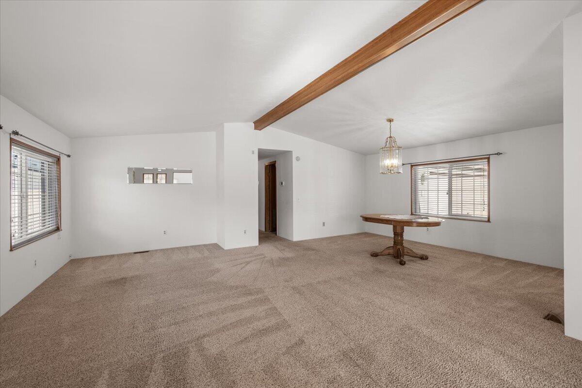 555 Freeman Road, Unit 257 Central Point, OR 97502 - Photo 7 of 26