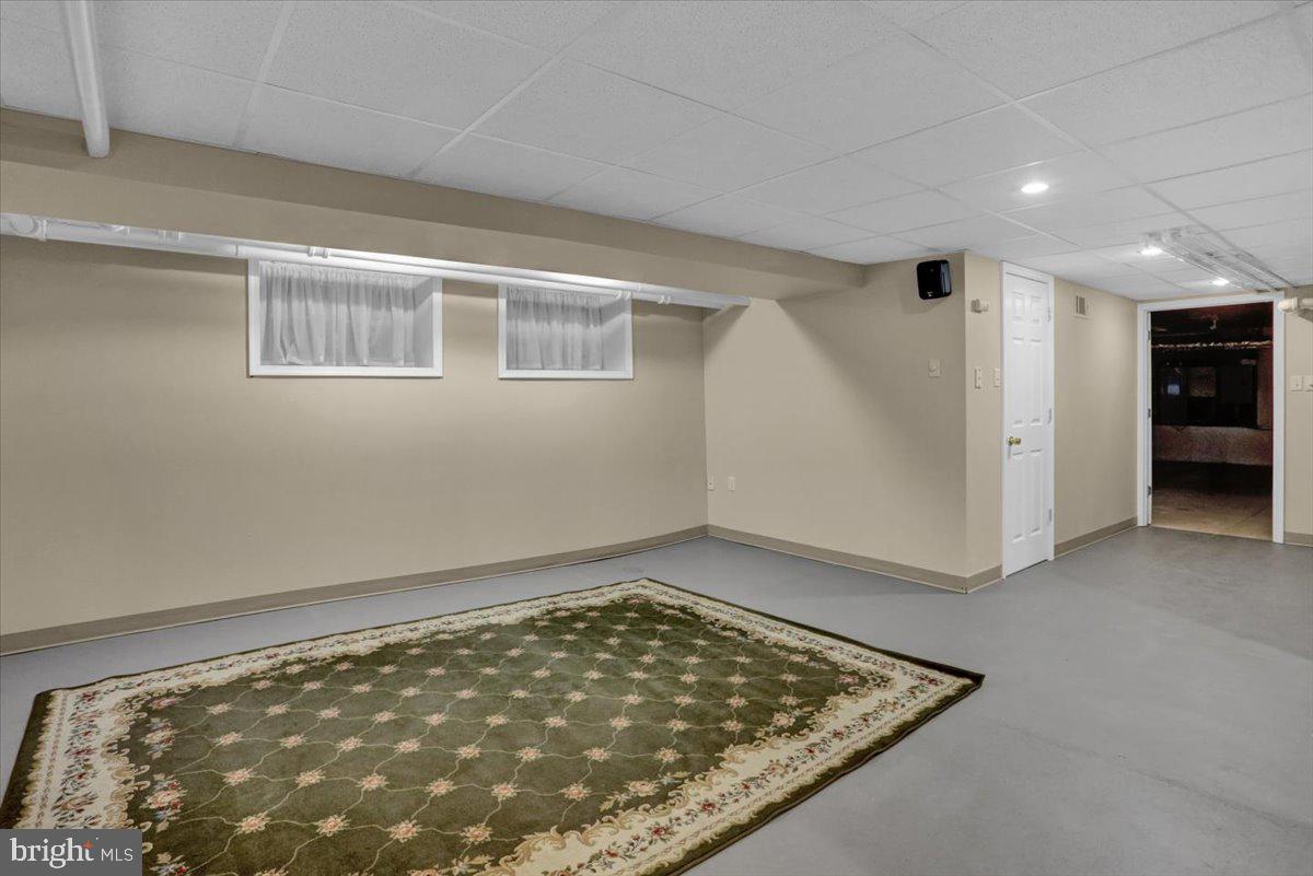403 Oak Grove Road Reading, PA 19601 - Photo 59 of 99 Gallery Image 59