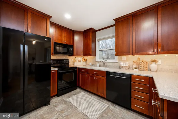 $435,000 | 525 Pickering Station Drive, Chester Springs, PA 19425