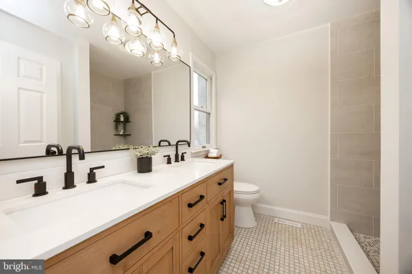 $435,000 | 525 Pickering Station Drive, Chester Springs, PA 19425