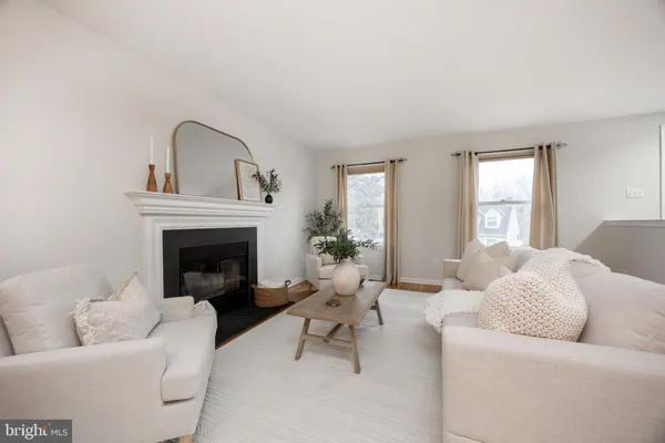 $435,000 | 525 Pickering Station Drive, Chester Springs, PA 19425