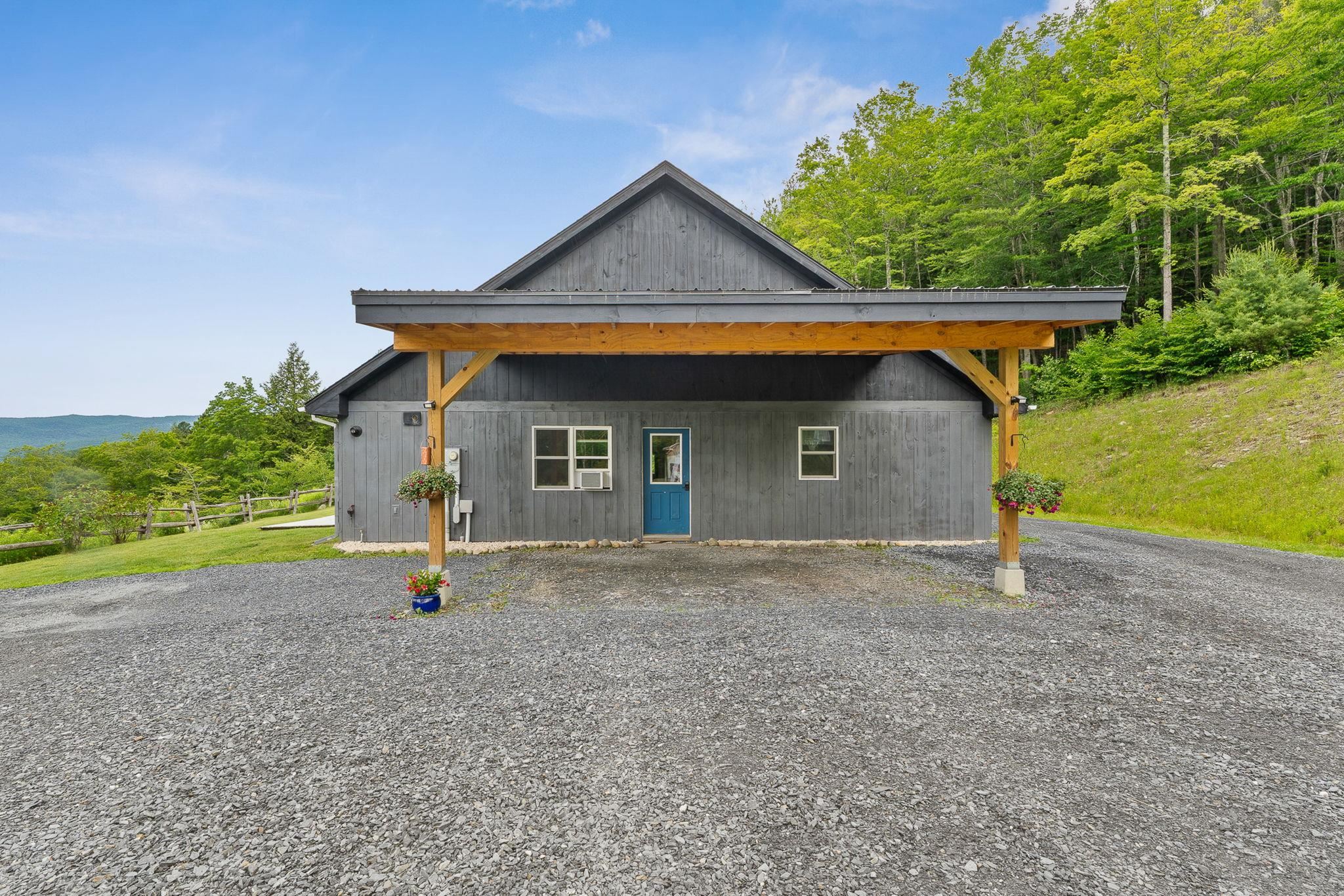 485 Smith Road Fayston, VT 05660 - Photo 8 of 60