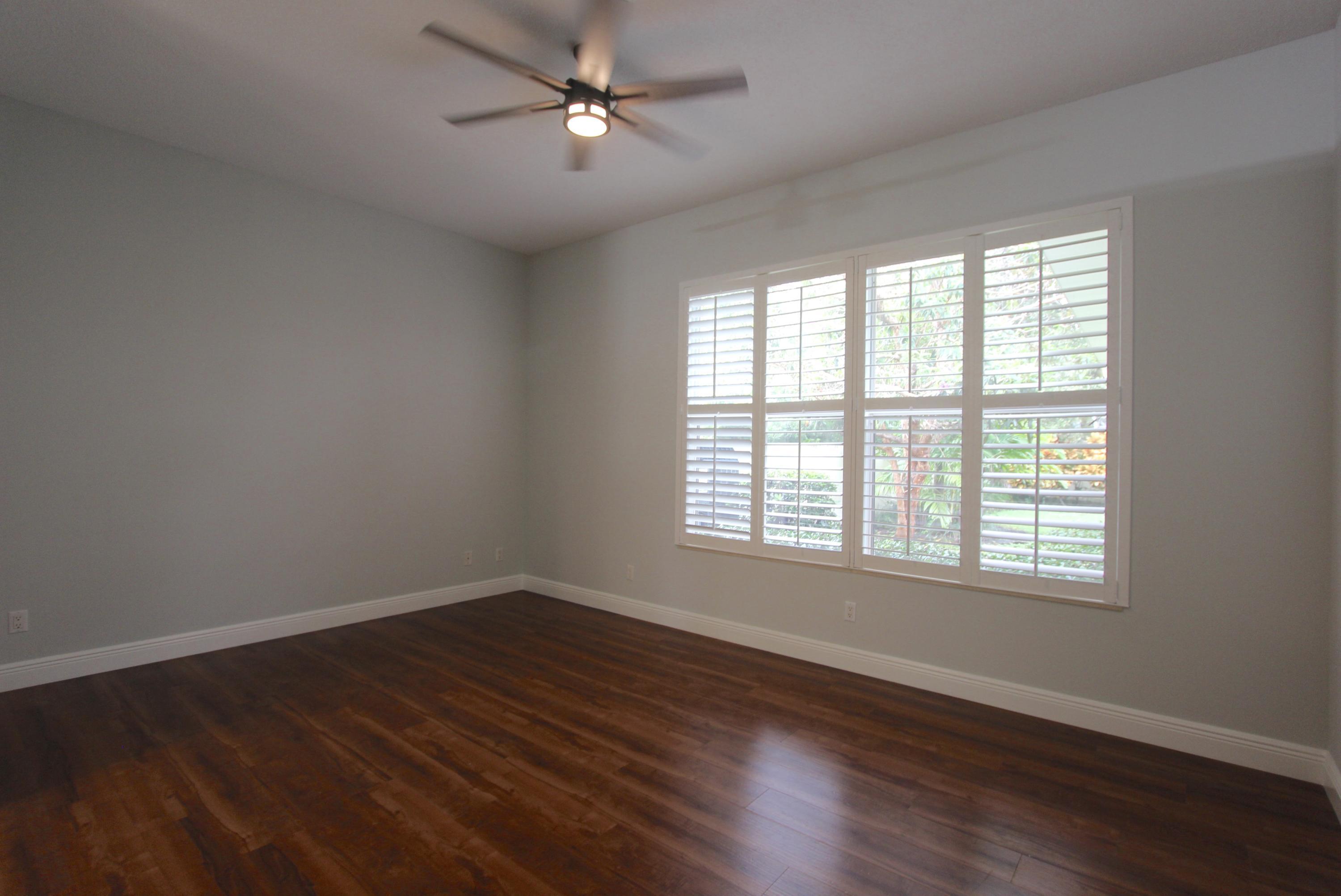 117 Hampton Circle Jupiter, FL 33458 - Photo 16 of 42 Master Bedroom