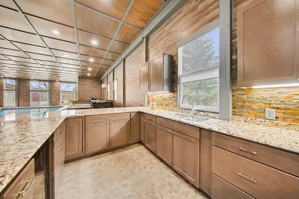 $995,000 | 12175 Watkins Road, Manchester, MI 48158