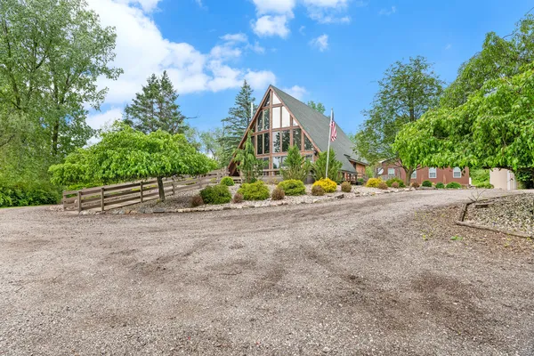 $995,000 | 12175 Watkins Road, Manchester, MI 48158
