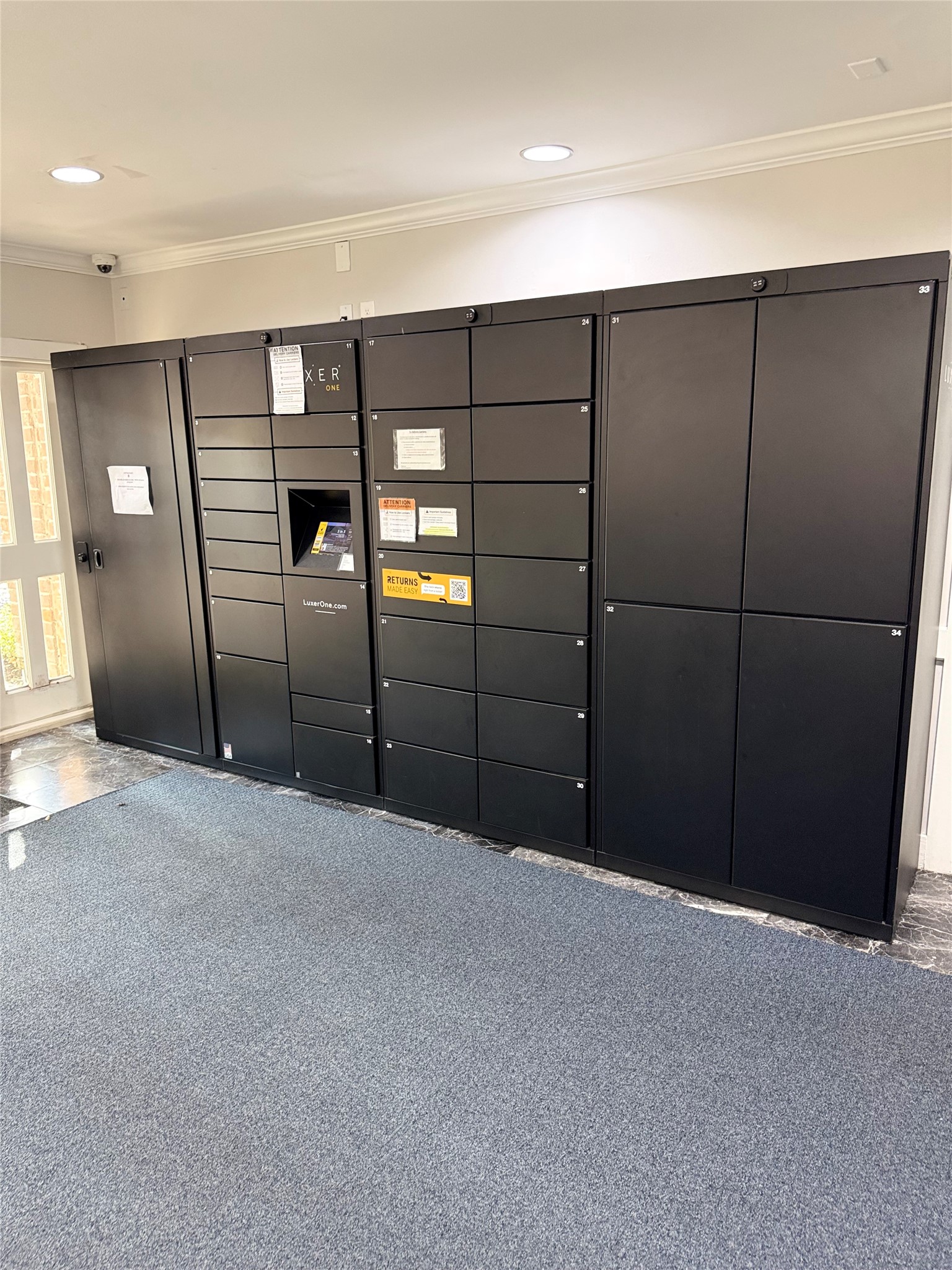 357 North Post Oak Lane, Unit 207 Houston, TX 77024 - Photo 12 of 25 a view of an empty room