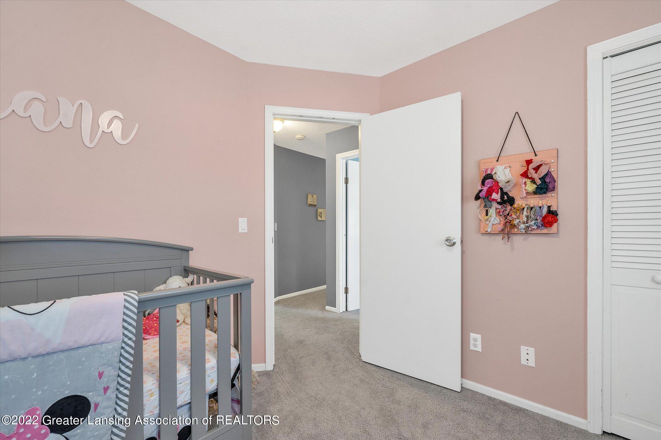 3311 County Line Road East Lansing, MI 48823 - Photo 23 of 39 23-3311-County-Line-Rd-WindowStill-Real-