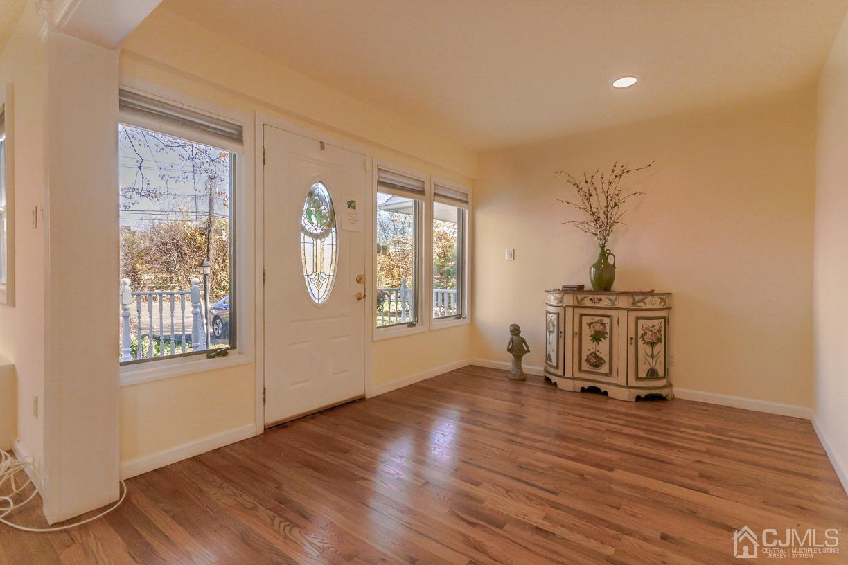 211 Fresh Ponds Road East Brunswick, NJ 08816 - Photo 14 of 40 Gallery Image 14
