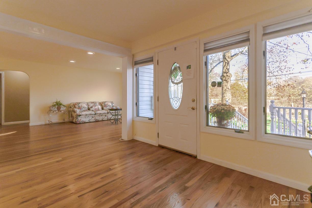 211 Fresh Ponds Road East Brunswick, NJ 08816 - Photo 15 of 40 Gallery Image 15