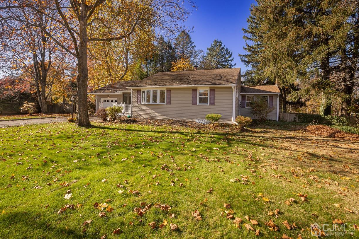 211 Fresh Ponds Road East Brunswick, NJ 08816 - Photo 3 of 40 Gallery Image 3