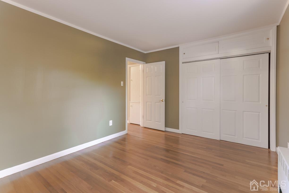 211 Fresh Ponds Road East Brunswick, NJ 08816 - Photo 31 of 40 Gallery Image 31