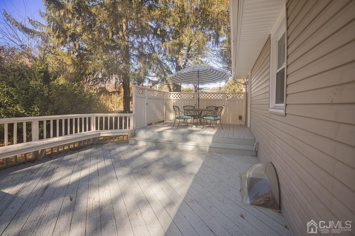 211 Fresh Ponds Road East Brunswick, NJ 08816 - Photo 8 of 40 Gallery Image 8